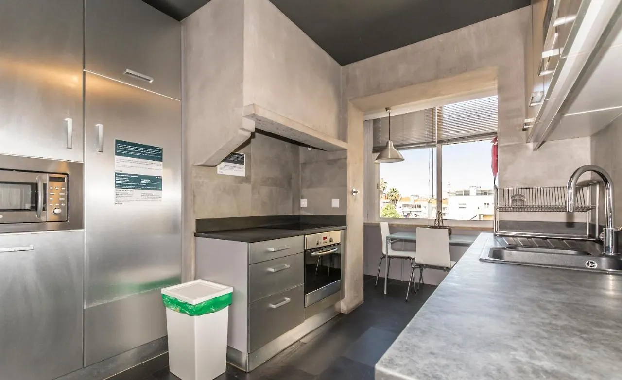 Houze_City Center, 5 Rooms Flat W/ Sunny Terrace Lisboa